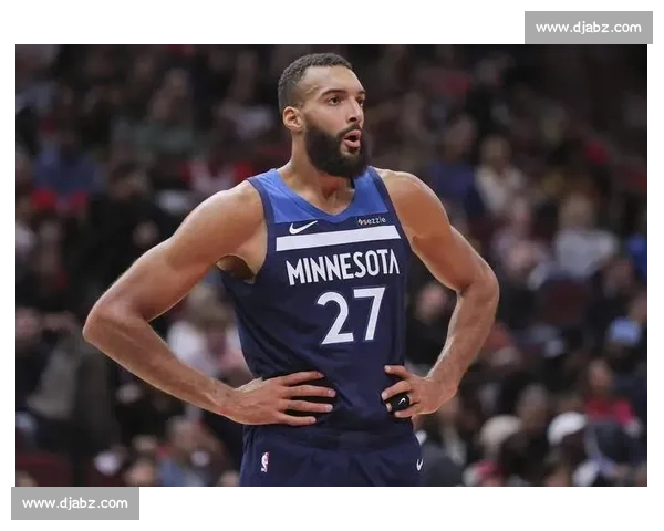 勇士对阵森林狼中国赛点燃篮球热潮见证新赛季对决魅力全民关注盛况