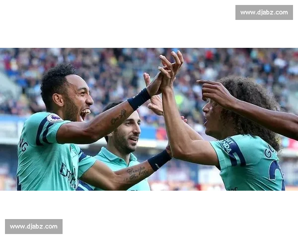 富勒姆迎战阿森纳英超焦点对决左右争冠与欧战格局关键一战主场博弈 富勒姆迎战阿森纳英超焦点对决左右争冠与欧战格局关键一战主场博弈