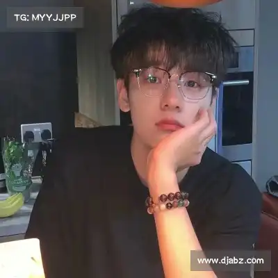 邓伊